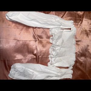 white crop top with sleeves